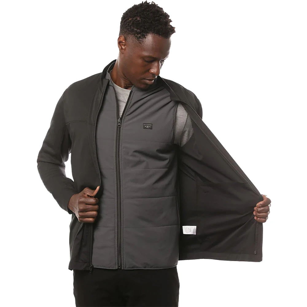 TravisMathew Raditude Mens 3-in-1 Golf Jacket 5 TravisMathew Raditude Mens 3-in-1 Golf Jacket - Image 3